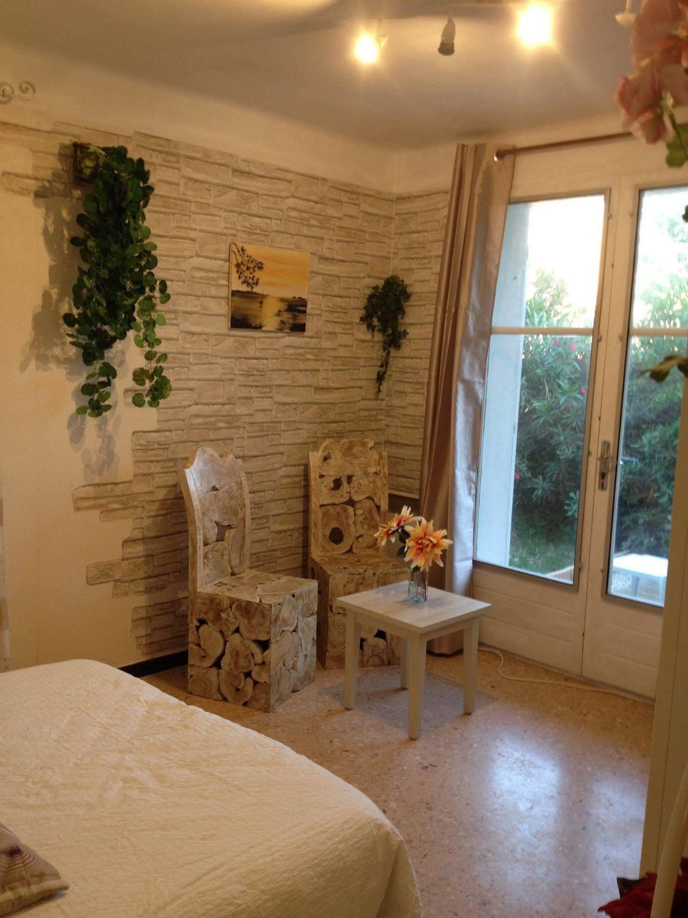 Appartement la plage en Provence Le Pradet Buitenkant foto